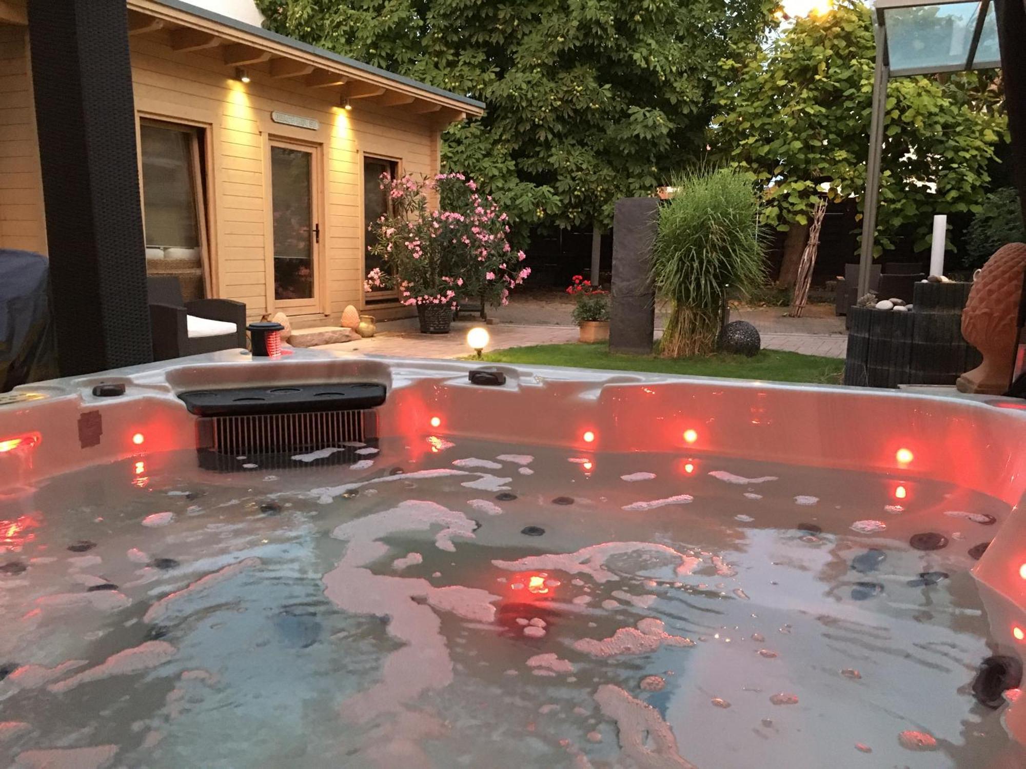 Hotel Schuetzenhof Spa Garden Buerstadt ภายนอก รูปภาพ