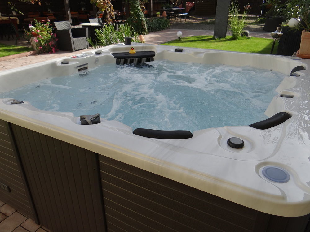Hotel Schuetzenhof Spa Garden Buerstadt ภายนอก รูปภาพ