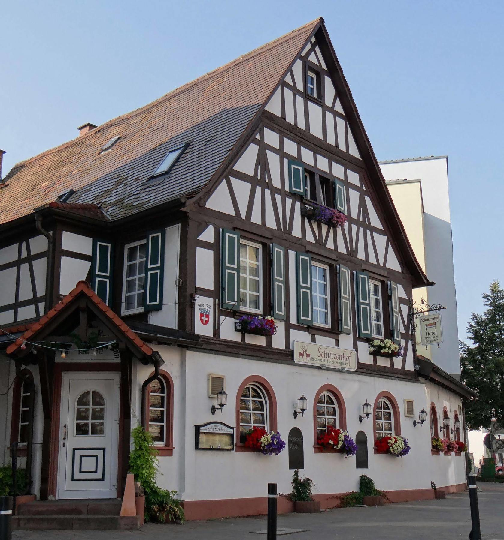 Hotel Schuetzenhof Spa Garden Buerstadt ภายนอก รูปภาพ